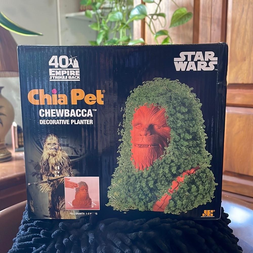 #503 CHEWBACCA chia Pet